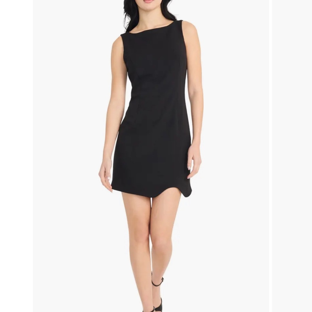 DONNA MORGAN Sleeveless Curved Hem Sheath Minidress Black size 6